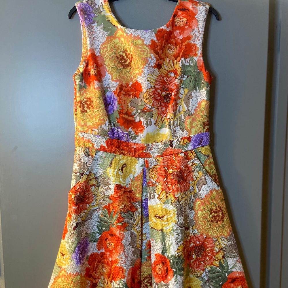 Danny & Nicole Floral Dress